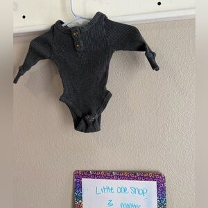 Charcoal Ribbed Kids Bodysuit
